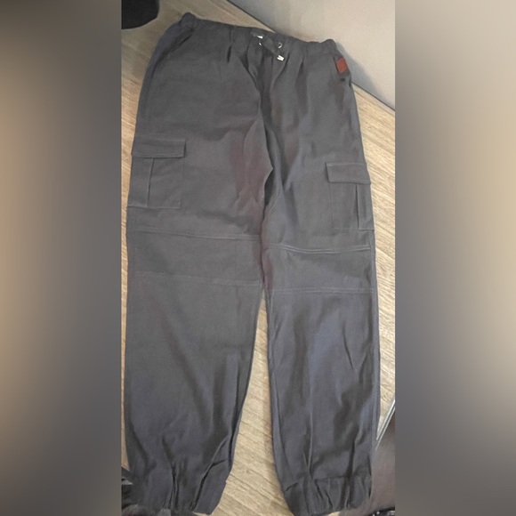 Men’s Cargo Grey Pants, Drawstring, Elastic Bottom, Size Large - Picture 3 of 12